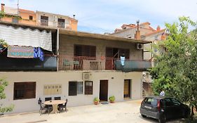 Double Room Split 17766A